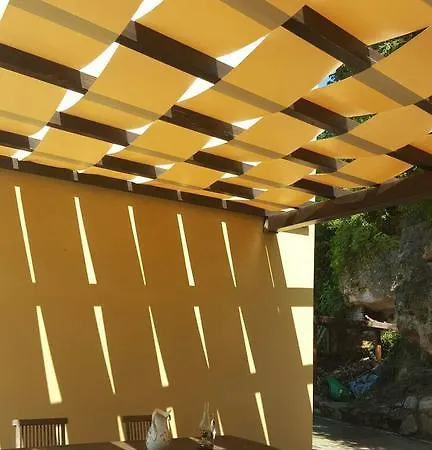 Casa Vacanze L'Orizzonte Montecchio  Habitación foto