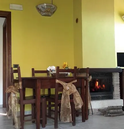 Casa Vacanze L'Orizzonte Montecchio  Habitación foto