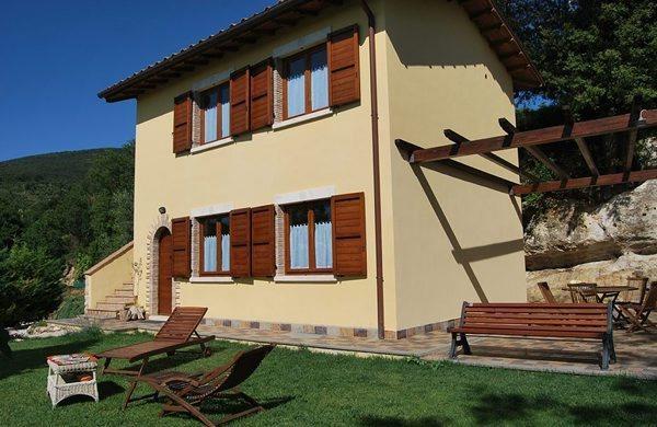 Casa Vacanze L'Orizzonte Montecchio (Terni)